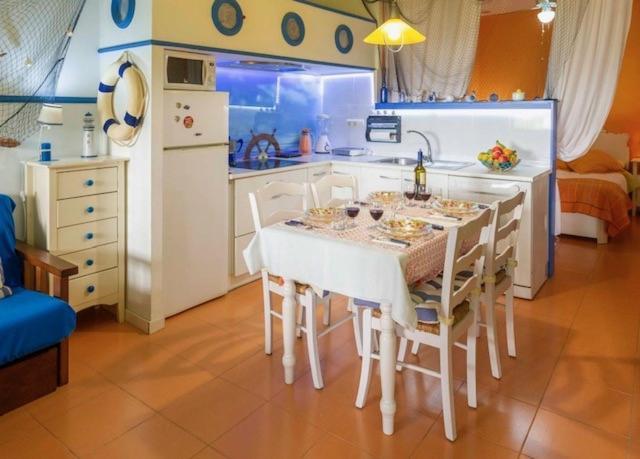 Un Barco En Tierra Apartment Salobreña Екстериор снимка